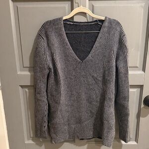 Cozy Women’s Gray Ribbed V-Neck Sweater sz XL